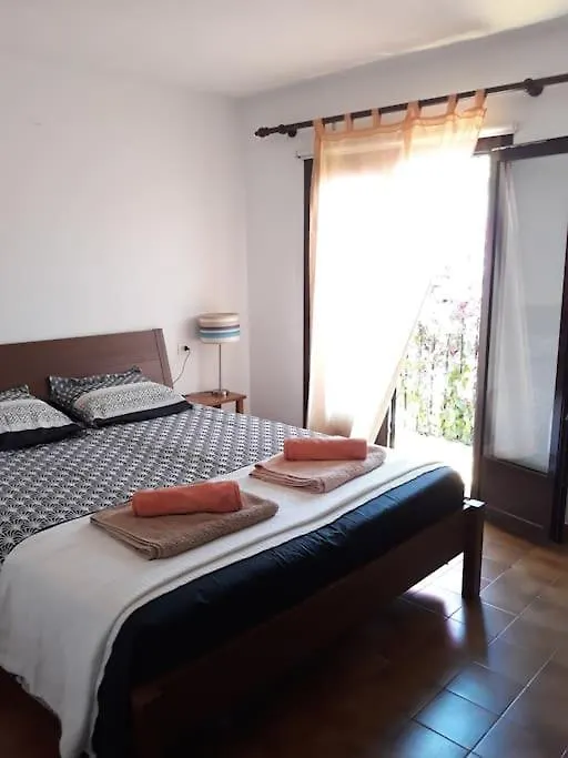 Holiday home House On A Canal With A Mooring Of 7,5 M Empuriabrava Spain