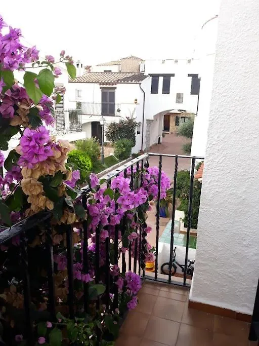House On A Canal With A Mooring Of 7,5 M Ampuriabrava 0*,