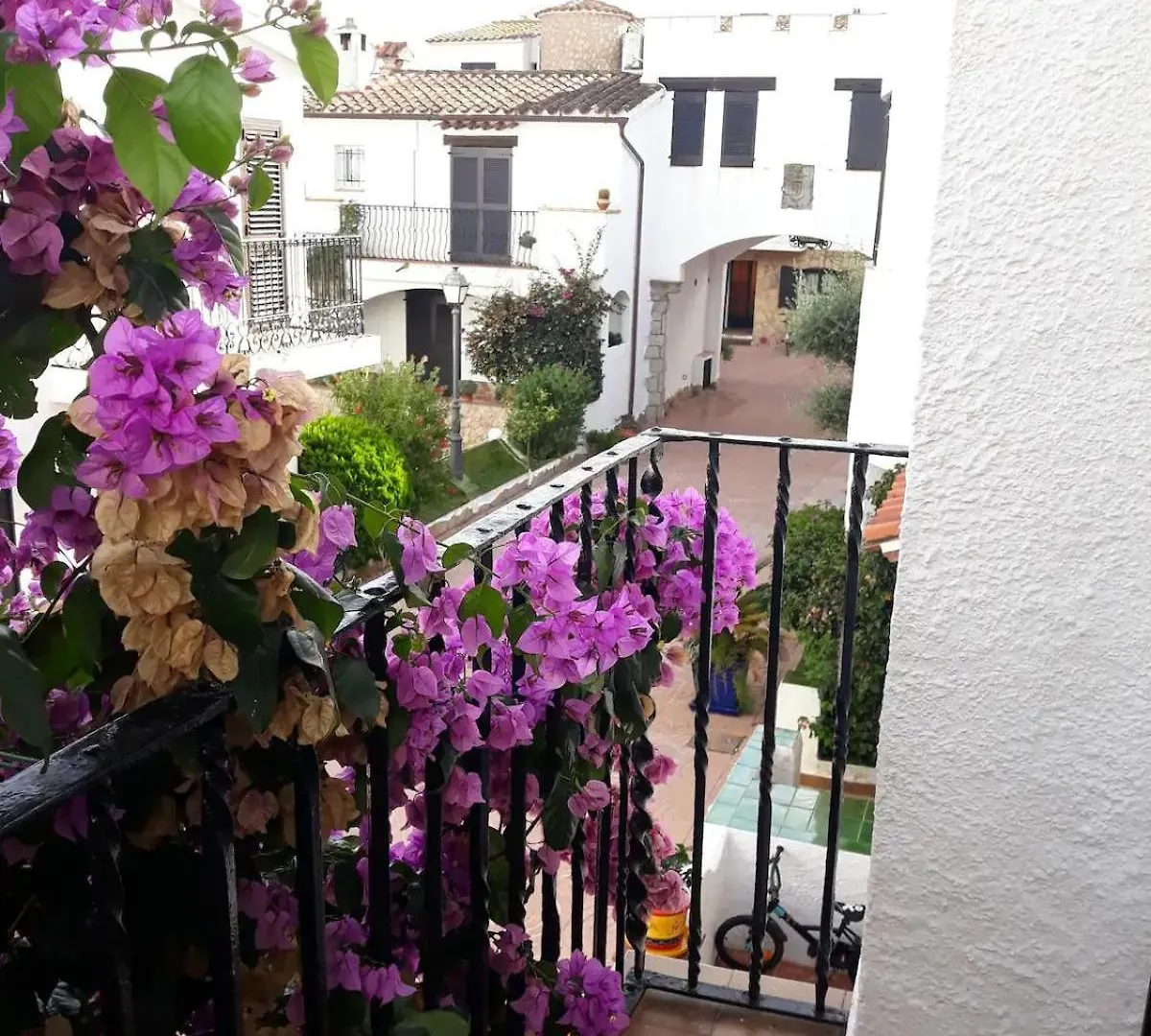 Holiday home House On A Canal With A Mooring Of 7,5 M Empuriabrava Spain